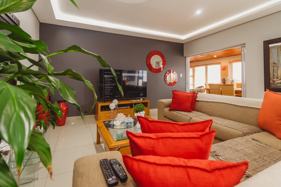 3 Bedroom Property for Sale in Kraaibosch Country Estate Western Cape